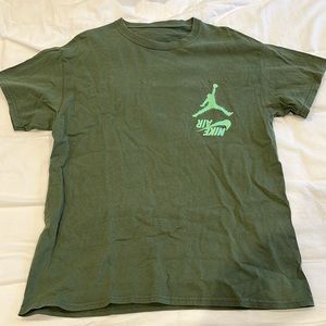 Travis Scott Jordan shirt